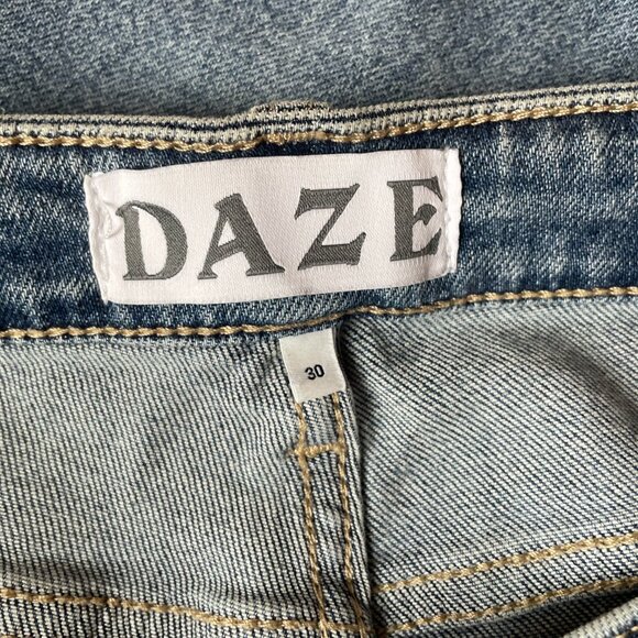 Daze High Rise Distressed Jeans - Picture 3 of 4